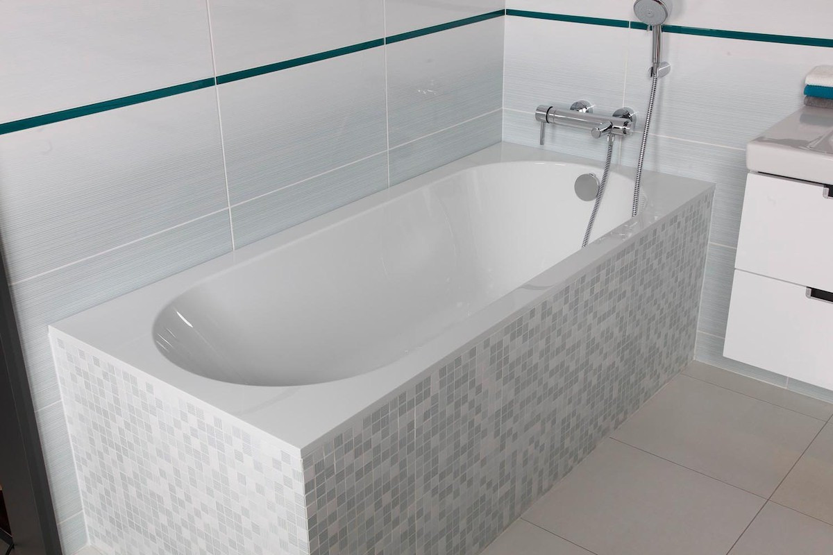 Villeroy Boch Baignoire Ovale Oberon 170x70 Cm Marbre Coule Blanc Ubq177obe2v 01 Livea Sanitaire